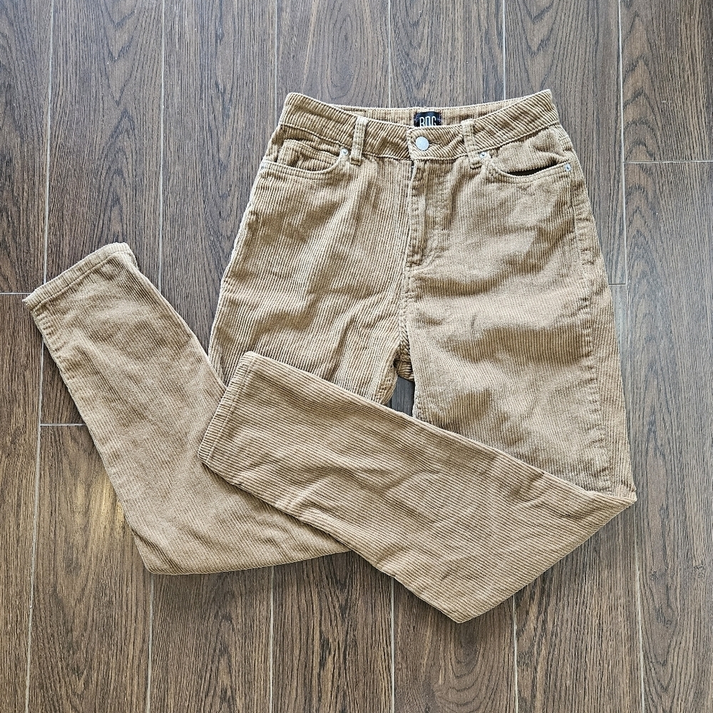 Urban Outfitters BDG Mom High Rise Corduroy Jeans Brown Size 26